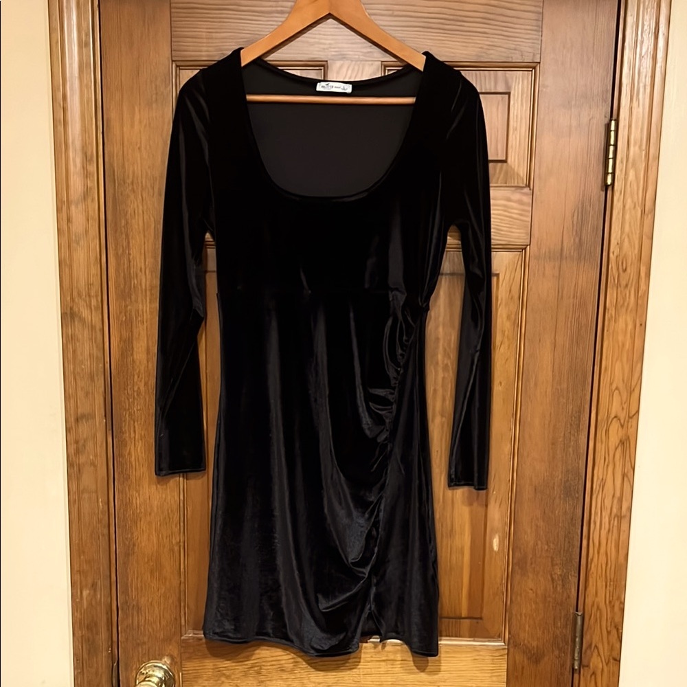 Hollister Black Long Sleeve Velvet Dress